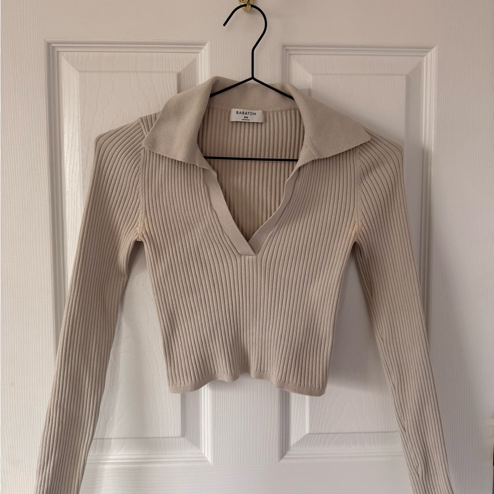 Aritzia Babaton Cream Ribbed Knit Top